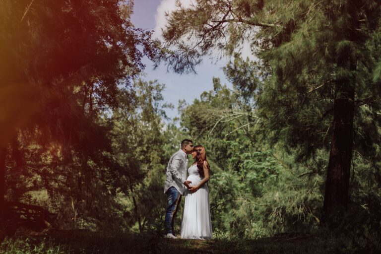 fotos-embarazo-guadalajara-exterior-blanco-33